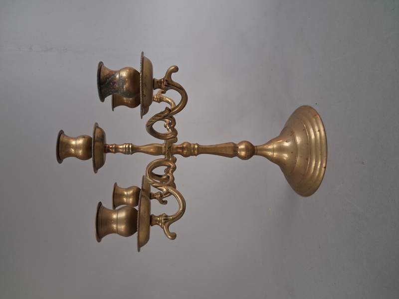 Kandelaber. Mässing.