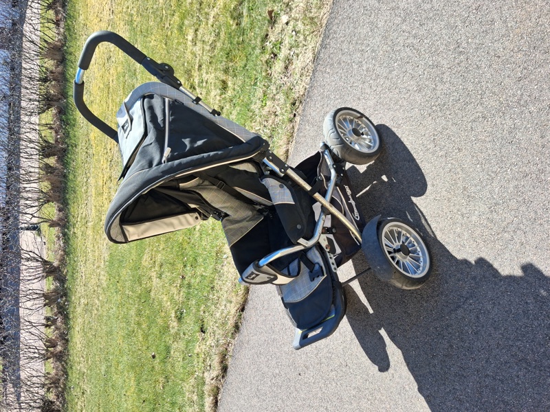 Emmaljunga. sittvagn.