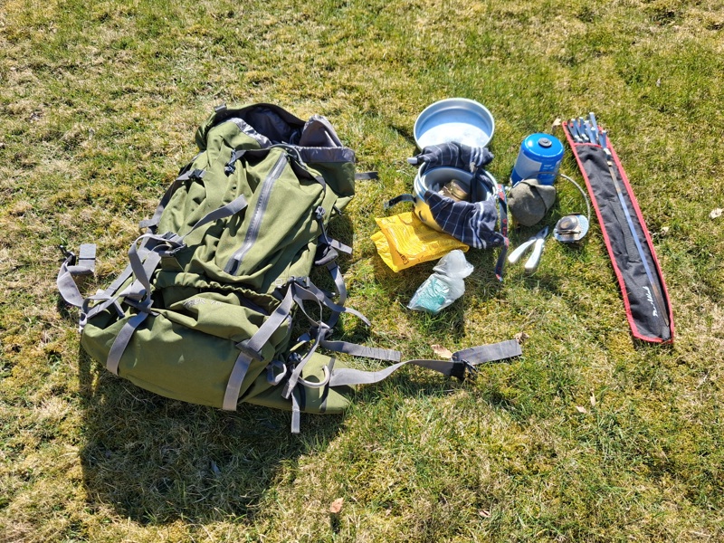 Ryggsäck, sprit kök m.m. Vandring.