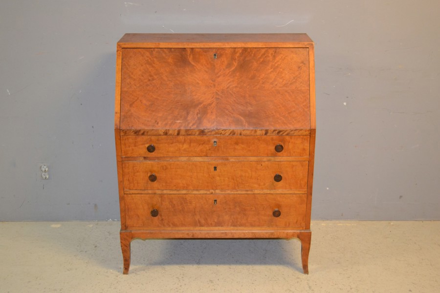 Snedklaffsekretär. Björk, 1950/60-talet.