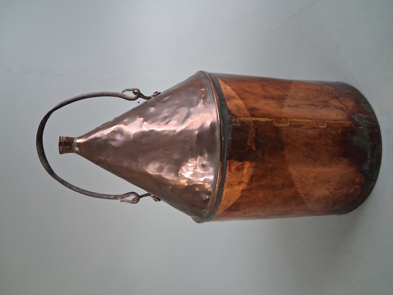 Kanna/flaska, Koppar.
