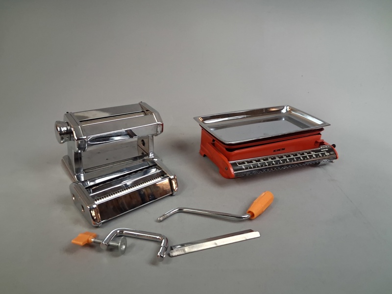 Pastamaskin & våg, EKS.