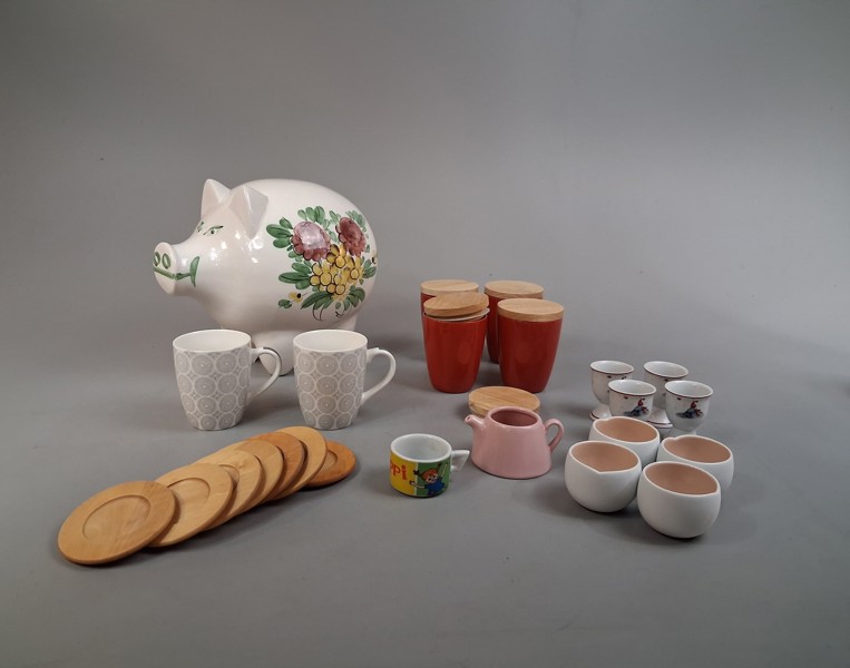 Diverse porslin & keramik.