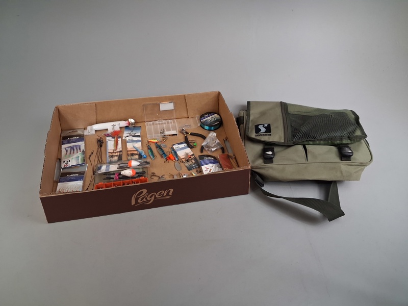 Diverse fiske. Bl.a Väska Sölvkroken.