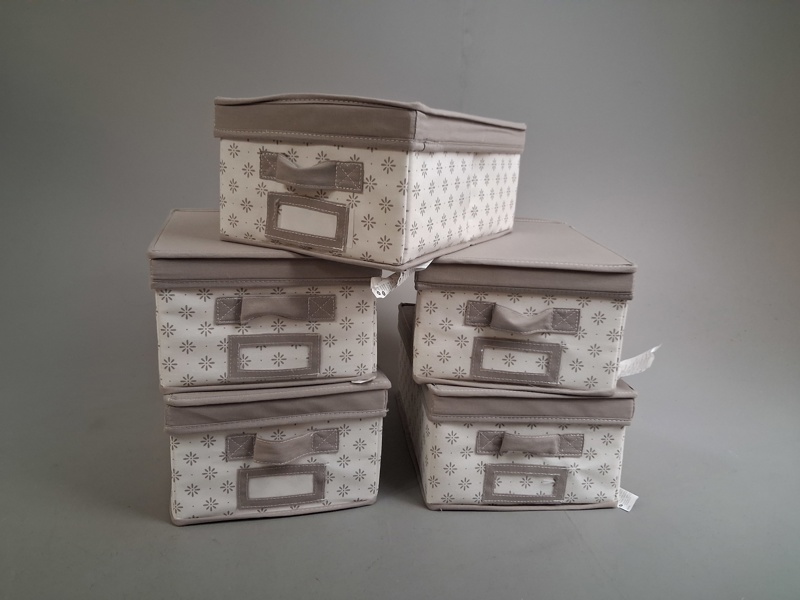 5 Förvaringsboxar. IKEA.