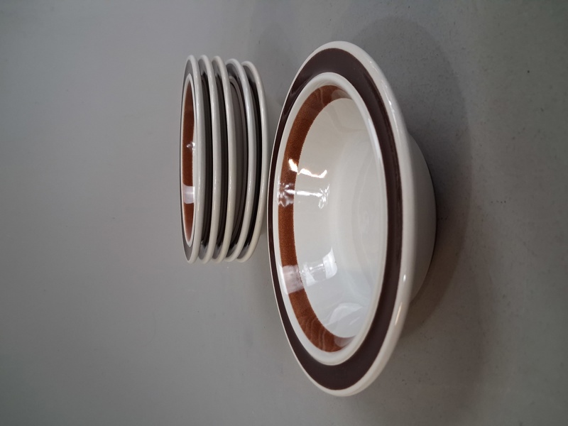 ULLA PROCOPÉ. 6 Djupa tallrikar. "Anemone", Arabia.