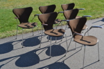 ARNE JACOBSEN. 6 Karmstolar, "Sjuan", Fritz Hansen, 1978, Danmark.