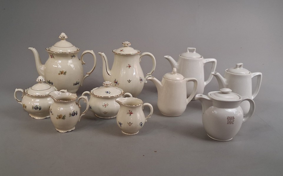 Diverse porslin. mestadels Rörstrand.