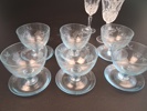 Diverse glas. Bl.a Cristal d`Arques Frankrike & Dessert skålar med slipad dekor.