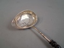 Soppslev, silver, Cirka 145gram med trä-handtag, 1900-talets första del.