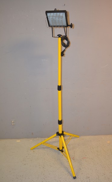 Bygglampa. Halogen.