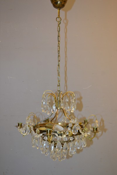 Ljuskrona. Mässing & prismor.