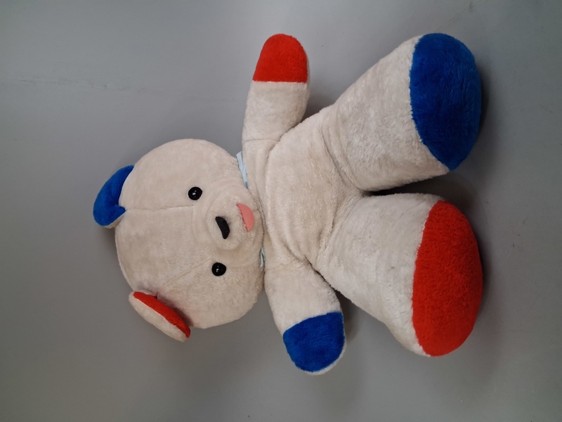 Större mjukisnalle.