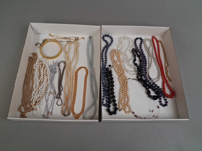 Diverse Bijouterier.