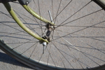 Äldre damcykel. Crescent, renoveringsobjekt, ommålad.