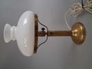 Bordslampa. Mässing & glas.