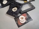 3 Fickur med Originalkartonger & Äkthetsintyg. Heritage Collection.