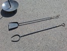 GUNNAR ANDER. Bras-set. 3 Delar, Ystad metall. Skyffel, ställ & Eldgaffel.