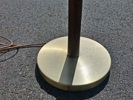 Golvlampa. Mässing & teak. El-armatur Kosta.