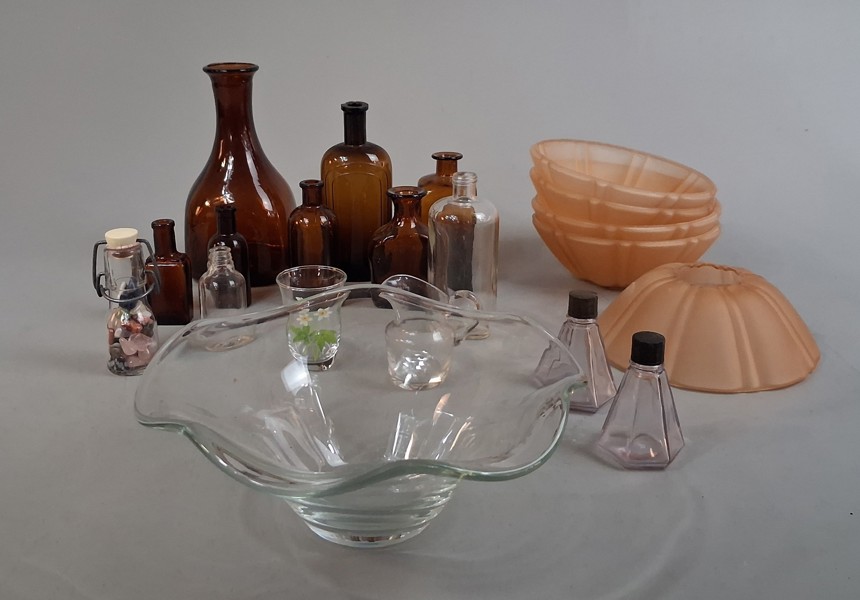 Diverse glas. Bl.a glaskupor m.m.