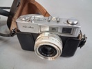 2 Analoga kameror. Minolta AL-F & AGFA Record, samt blixt sunpak GX24.