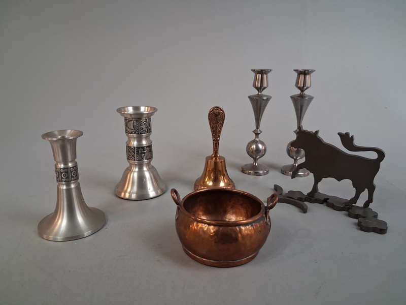 Diverse. Bl.a Tenn, koppar, malm m.m.