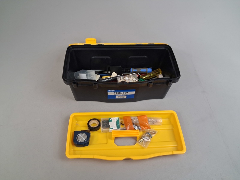 Verktygslåda. ToolBox med innehåll.