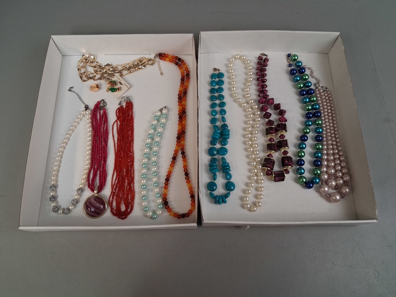 Diverse Bijouterier.