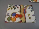 JOSEF FRANK. 3 Bordstabletter, Firma svenskt tenn.