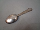 2 Skedar silver 39 gram & Citrusskalar silver & mässing 24gram.