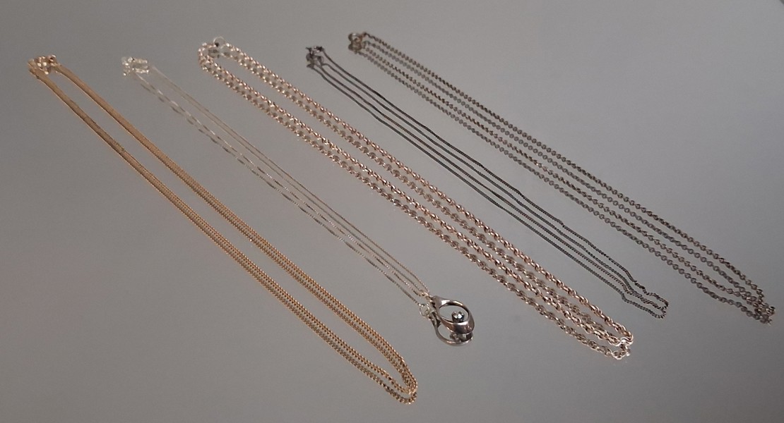 Halsband. Silver, 21,5gram, syratestat.