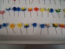 Cirka 80 Majblommor.