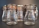 Diverse konserveringsburkar. Glas.