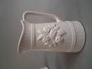 Diverse porslin/keramik. Bl.a Rosa Ljung. Guldkroken m.m.