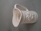 Diverse porslin/keramik. Bl.a Rosa Ljung. Guldkroken m.m.