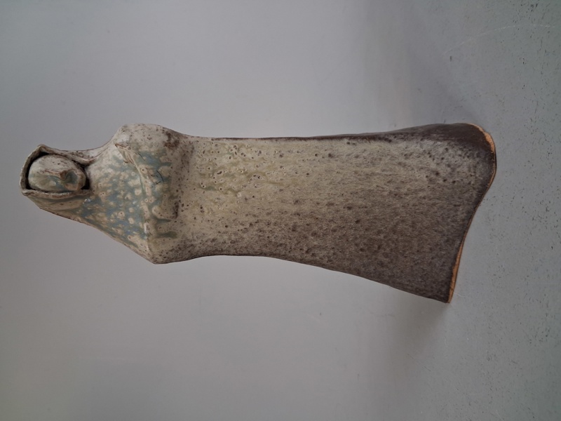 ROBERT AHLBERG. Skulptur, Höganäs, Glaserat stengods, tidigt 1900-tal.