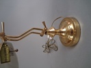 Bordslampa. snäcklampa. art deco stil, mässing, 1900-talet.