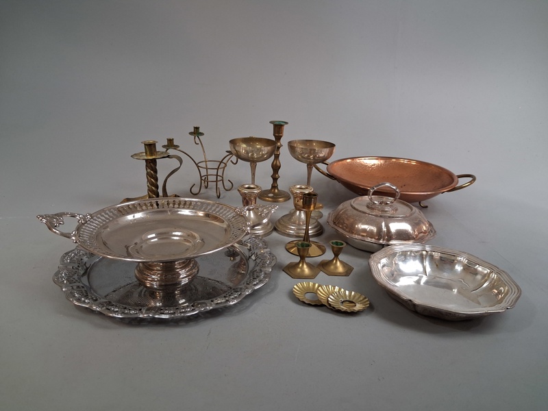 Diverse koppar, nysilver, mässing m.m.