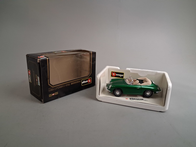 Burago. Samlarbil Porsche 356B Cabriolet (1961), Skala 1/18.