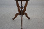 Äldre pelarbord. 1800/1900-talet.
