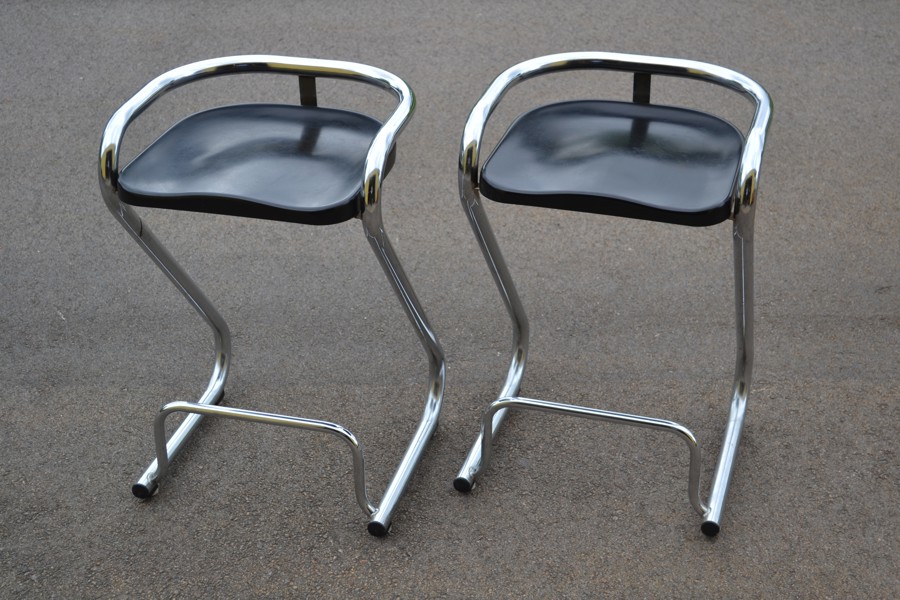 BÖRJE LINDAU & BO LINDEKRANTS. 2 Barstolar, "s70-3", Lammhults.