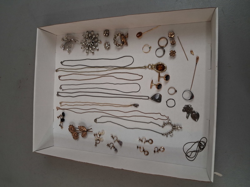 Diverse bijouterier.