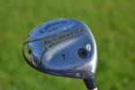 Golfbag med klubbor.