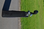 Golfbag med klubbor.