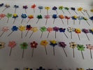 Cirka 80 Majblommor.