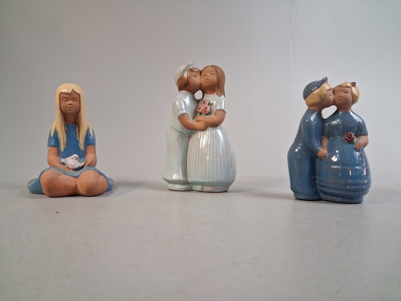3 Figuriner. JIE.