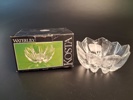 Diverse glas. Kosta, Lydig Waterlily & Kotilasi Linnea.