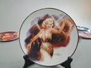 Samlartallrikar. 19st, "Marylin Monroe", Delphi, Bradex, 1990-talet.