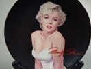 Samlartallrikar. 19st, "Marylin Monroe", Delphi, Bradex, 1990-talet.