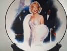 Samlartallrikar. 19st, "Marylin Monroe", Delphi, Bradex, 1990-talet.